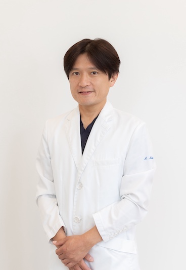 院長 前中 基良